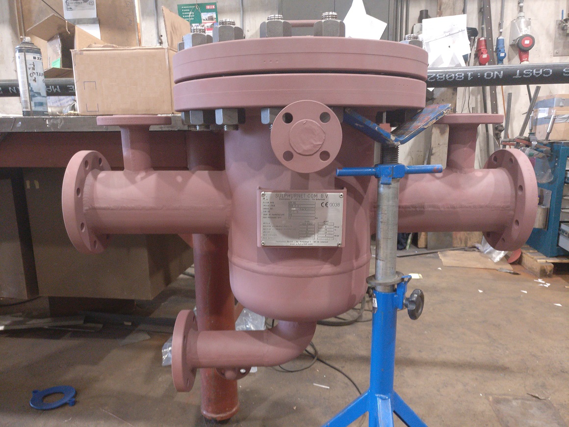 Liquid Sulphur Strainers (New Caledonia)